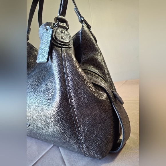 Coach Edie 31 87399 Carryall Shoulder Bag Tote Purse - Picture 4 of 8